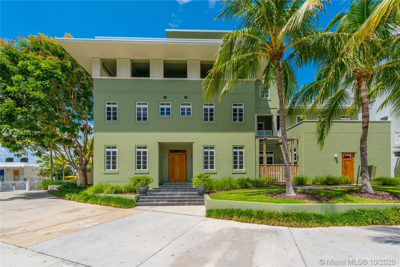 6000 Aqua Path BLK 10, Miami Beach, FL 33141